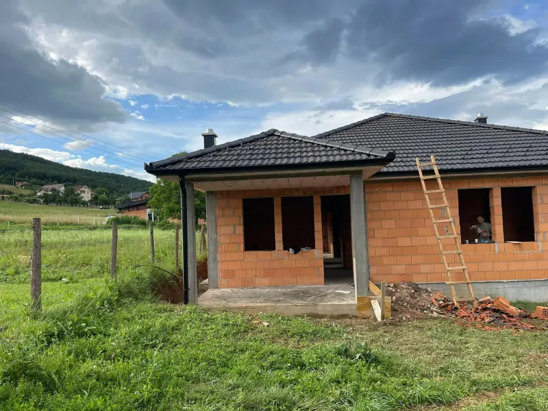 Stambena porodična kuća